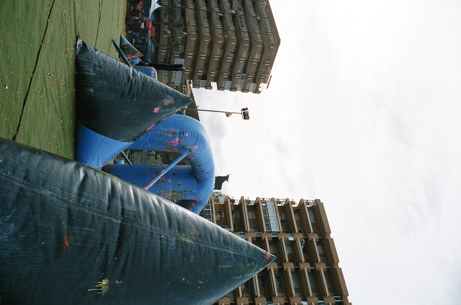 Fotografía MB 20012 en el álbum Malaga Beach 2004